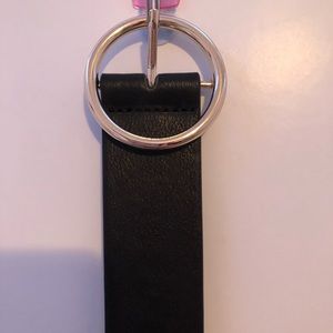 Brandy Melville belt
